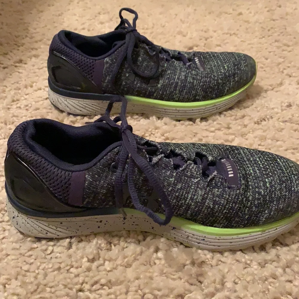 UnderArmour Bandit 3 Blue Running /Tennis Shoes - Kids / Youth